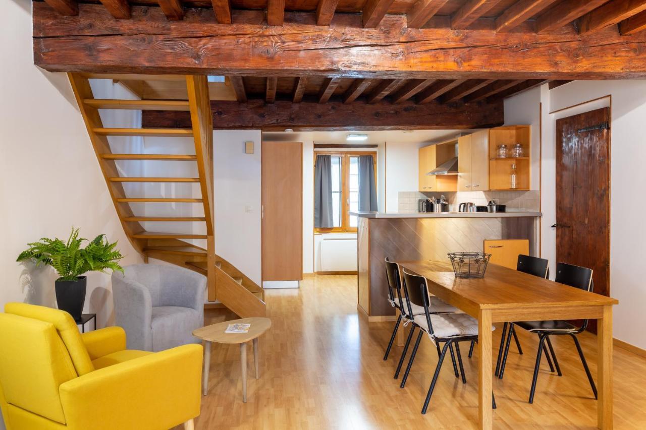 Le Saint Jean Apartment Crémieu Exterior photo